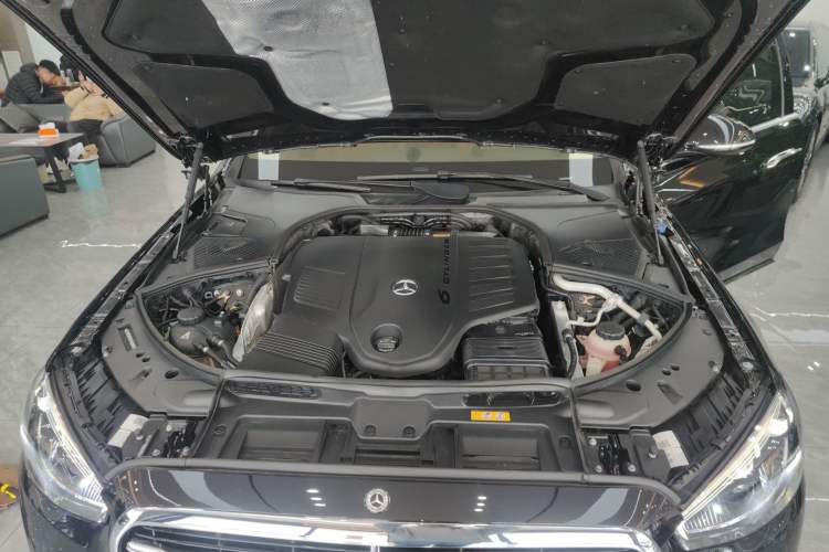 Used Mercedes-Benz S-Class 2024 Restyled S 400 L Business Version Engine Bay