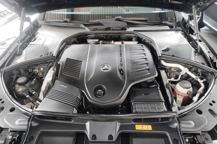 Used Mercedes-Benz S-Class 2024 S 450 L 4MATIC Engine Bay
