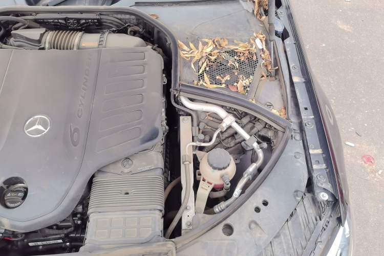 Used Mercedes-Benz S-Class 2024 S 400 L Business Model Engine Bay Left