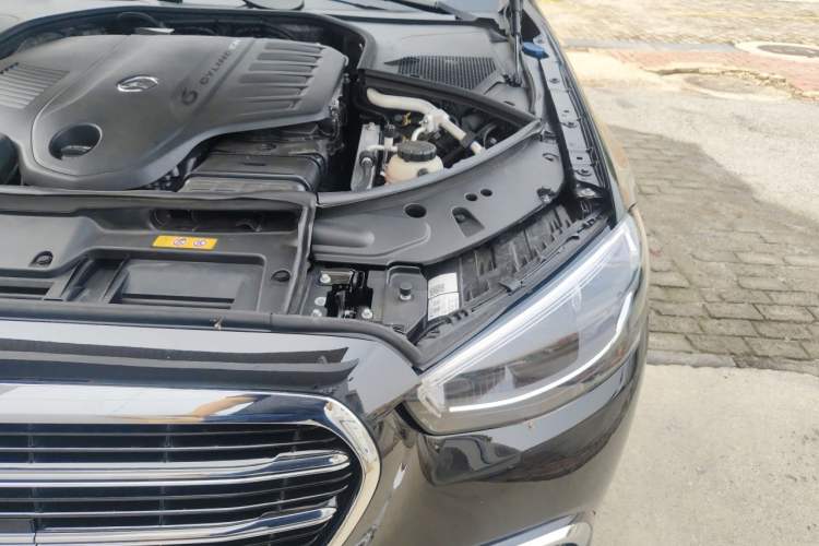 Used Mercedes-Benz S-Class 2024 Restyled S 400 L Business Version Engine Bay Left