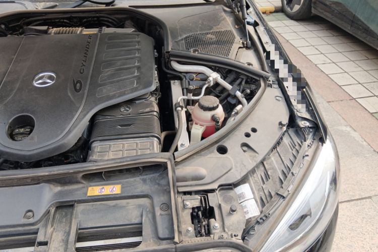 Used Mercedes-Benz S-Class 2024 S 400 L Luxury Model Engine Bay Left