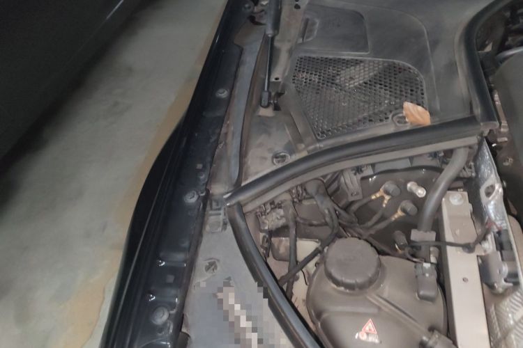 Used Mercedes-Benz S-Class 2024 S 450 L 4MATIC Engine Bay Right