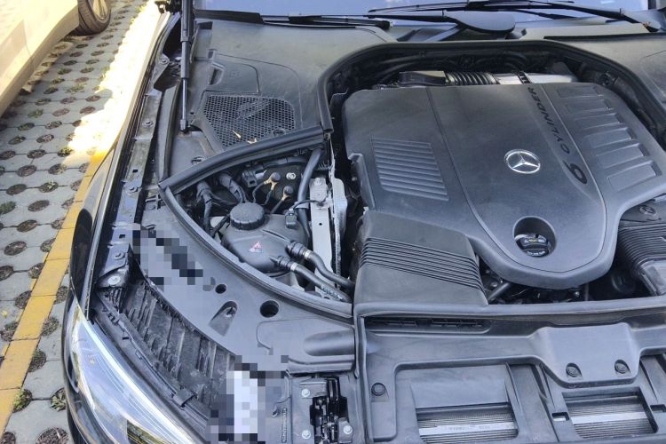 Used Mercedes-Benz S-Class 2024 Restyled S 400 L Luxury Edition Engine Bay Right