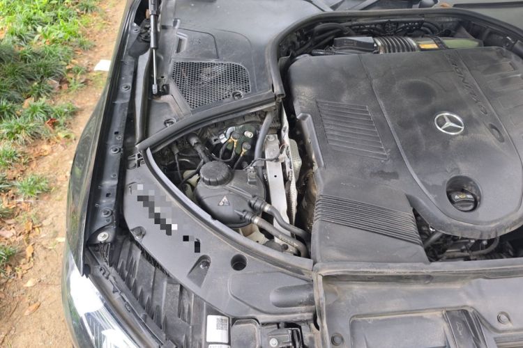 Used Mercedes-Benz S-Class 2024 S 400 L Business Model Engine Bay Right