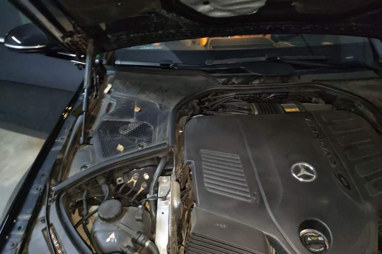 Used Mercedes-Benz S-Class 2024 S 450 L 4MATIC Engine Bay Right