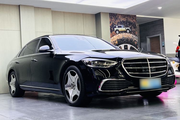 Used Mercedes-Benz S-Class 2024 Restyled S 400 L Luxury Edition Exterior 1