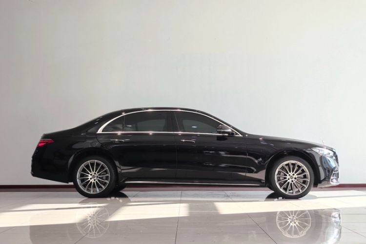 Used Mercedes-Benz S-Class 2024 S 450 L 4MATIC Exterior 1