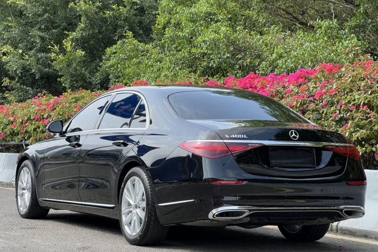 Used Mercedes-Benz S-Class 2024 Restyled S 400 L Business Version Exterior 10