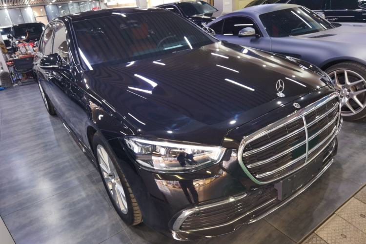 Used Mercedes-Benz S-Class 2024 Restyled S 400 L Business Version Exterior 2