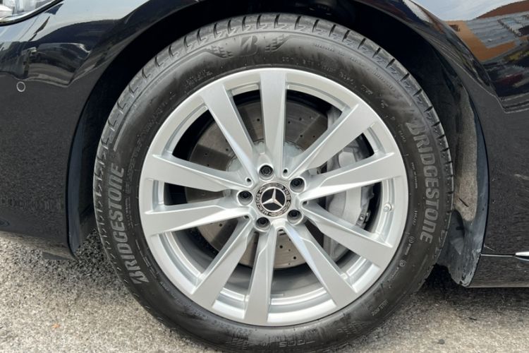 Used Mercedes-Benz S-Class 2024 Restyled S 400 L Business Version Exterior 2