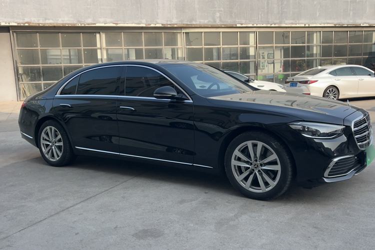 Used Mercedes-Benz S-Class 2024 S 400 L Business Model Exterior 2