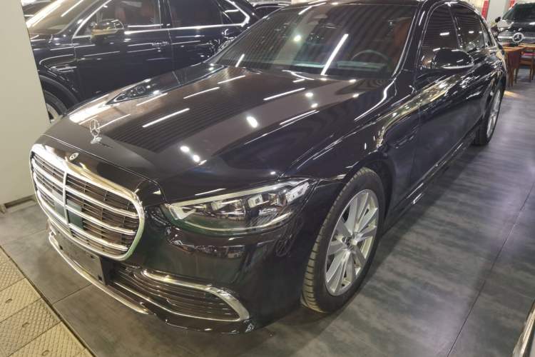 Used Mercedes-Benz S-Class 2024 Restyled S 400 L Business Version Exterior 3
