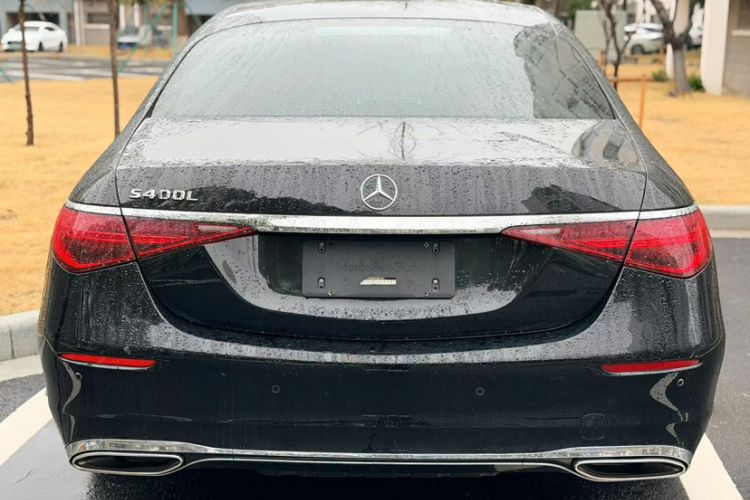 Used Mercedes-Benz S-Class 2024 S 400 L Business Model Exterior 3