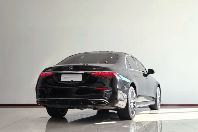 Used Mercedes-Benz S-Class 2024 S 450 L 4MATIC Exterior 3