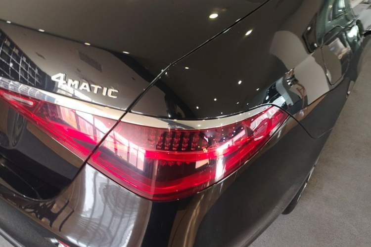Used Mercedes-Benz S-Class 2024 S 450 L 4MATIC Exterior 3