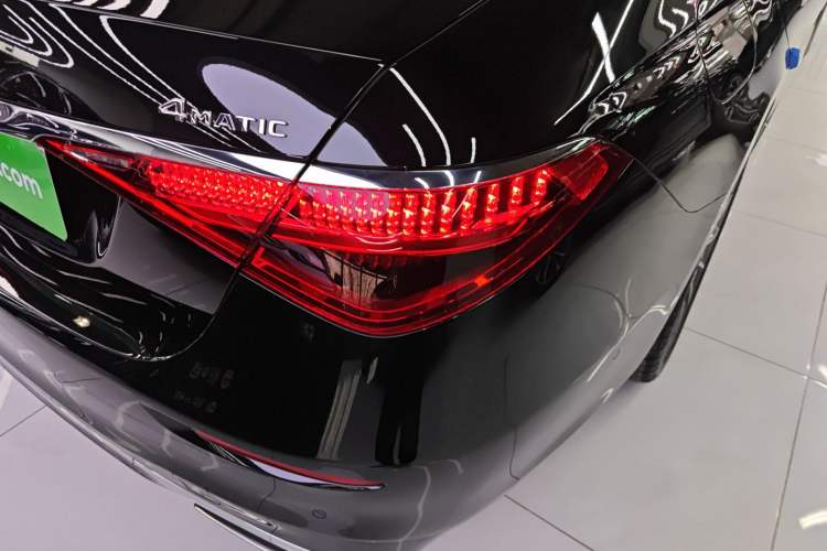 Used Mercedes-Benz S-Class 2024 S 450 L 4MATIC Exterior 3