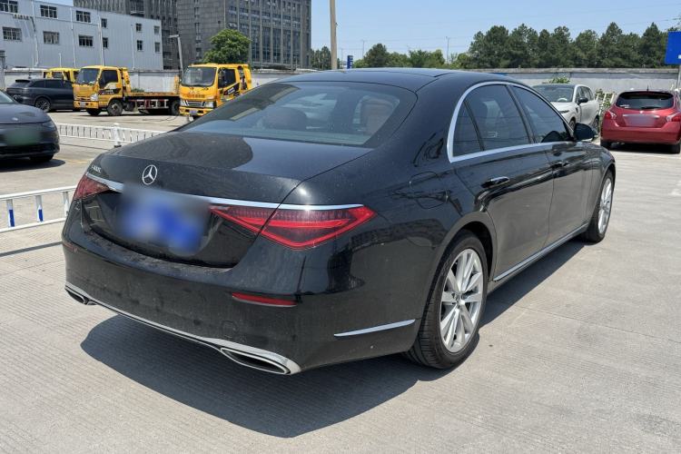 Used Mercedes-Benz S-Class 2024 S 400 L Business Model Exterior 3