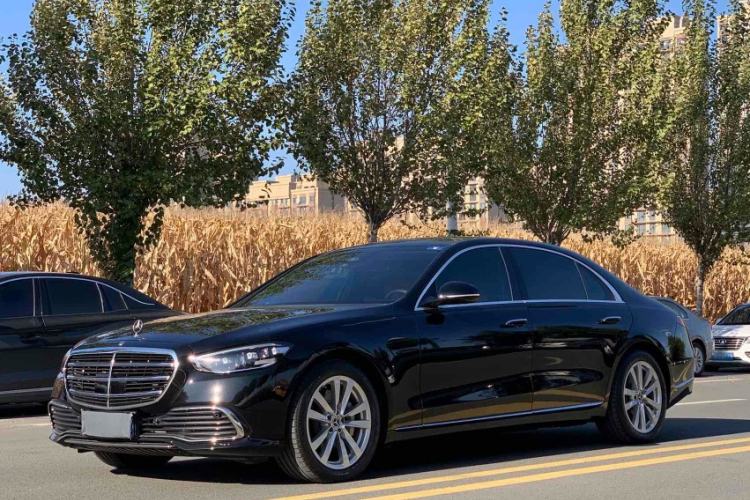 Used Mercedes-Benz S-Class 2024 S 400 L Business Model Exterior 4
