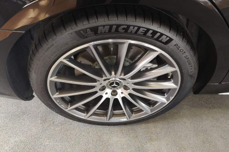 Used Mercedes-Benz S-Class 2024 S 450 L 4MATIC Exterior 5