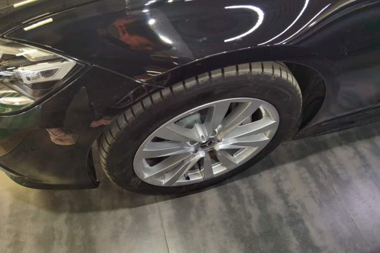 Used Mercedes-Benz S-Class 2024 Restyled S 400 L Business Version Exterior 7