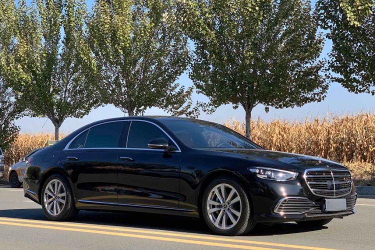 Used Mercedes-Benz S-Class 2024 S 400 L Business Model Exterior 7