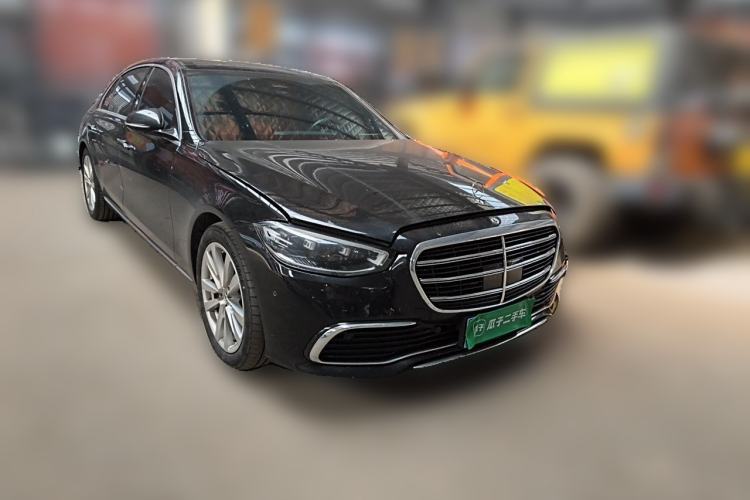 Used Mercedes-Benz S-Class 2024 S 400 L Business Model Front Right 45 Deg