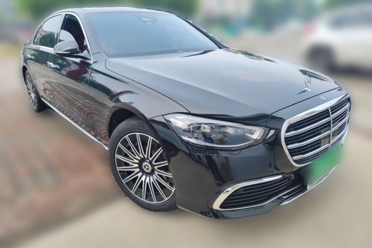 Used Mercedes-Benz S-Class 2024 Restyled S 400 L Business Version Front Right 45 Deg