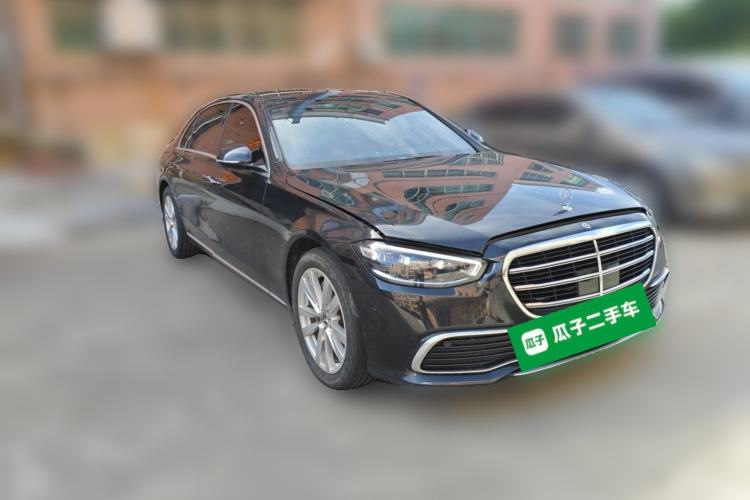 Used Mercedes-Benz S-Class 2024 Restyled S 400 L Business Version Front Right 45 Deg