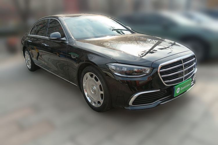 Used Mercedes-Benz S-Class 2024 S 400 L Luxury Model Front Right 45 Deg