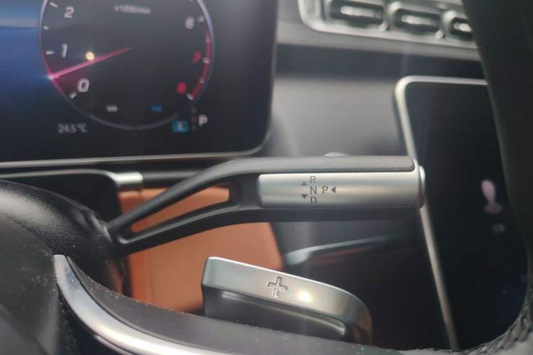 Used Mercedes-Benz S-Class 2024 S 400 L Business Model Gear Lever