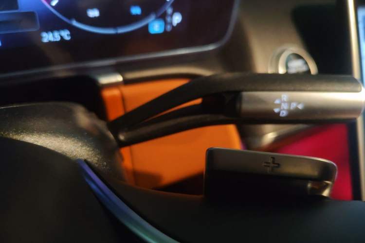 Used Mercedes-Benz S-Class 2024 S 400 L Business Model Gear Lever