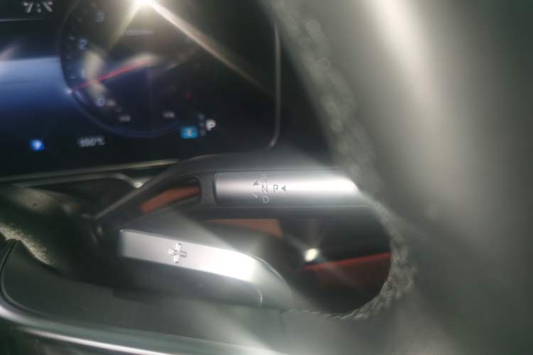 Used Mercedes-Benz S-Class 2024 S 400 L Business Model Gear Lever