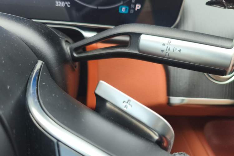 Used Mercedes-Benz S-Class 2024 S 400 L Business Model Gear Lever