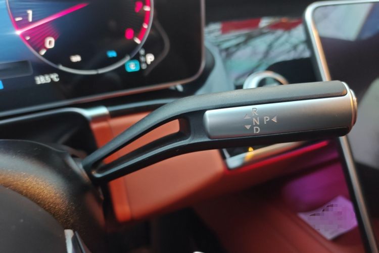 Used Mercedes-Benz S-Class 2024 S 400 L Luxury Model Gear Lever