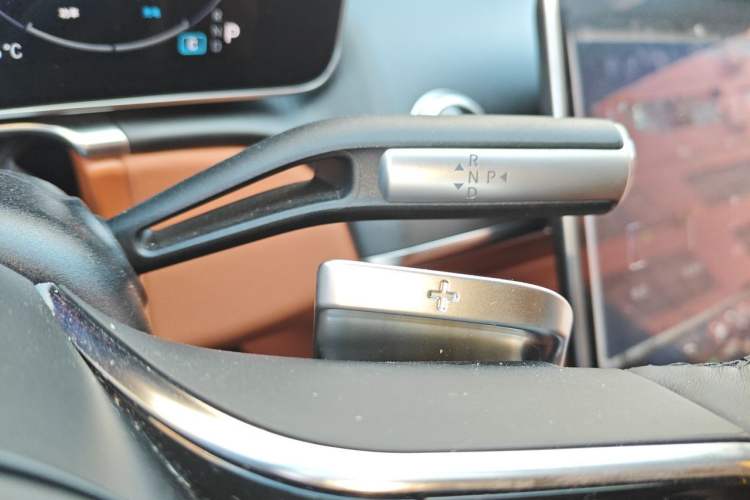 Used Mercedes-Benz S-Class 2024 Restyled S 400 L Business Version Gear Lever