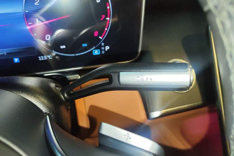 Used Mercedes-Benz S-Class 2024 S 400 L Business Model Gear Lever