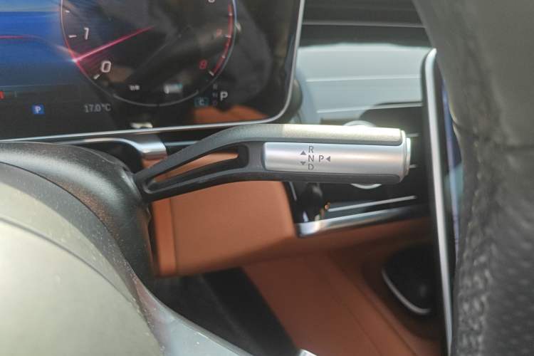 Used Mercedes-Benz S-Class 2024 S 450 L 4MATIC Gear Lever
