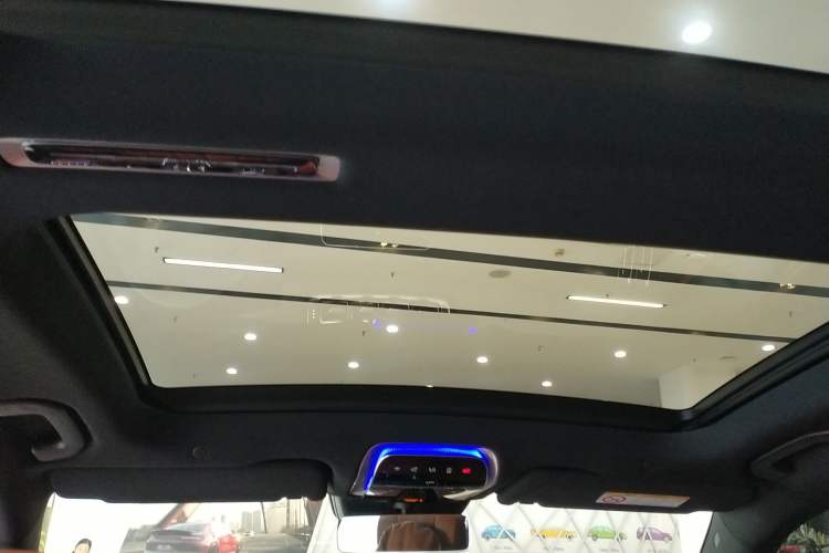 Used Mercedes-Benz S-Class 2024 Restyled S 400 L Business Version Headliner