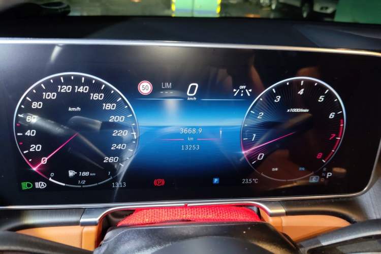 Used Mercedes-Benz S-Class 2024 Restyled S 400 L Business Version Instrument Cluster