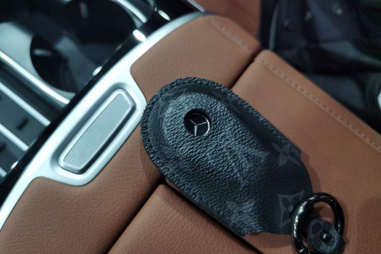Used Mercedes-Benz S-Class 2024 Restyled S 400 L Business Version Interior 1