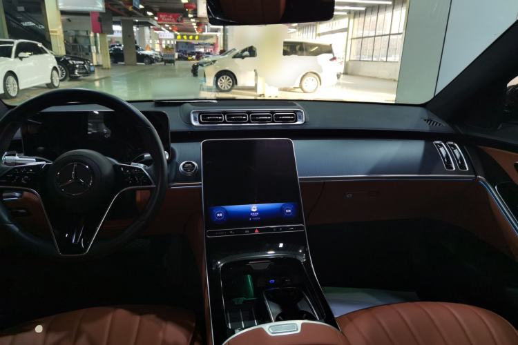 Used Mercedes-Benz S-Class 2024 Restyled S 400 L Business Version Interior 2