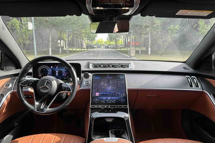 Used Mercedes-Benz S-Class 2024 S 400 L Business Model Interior 2