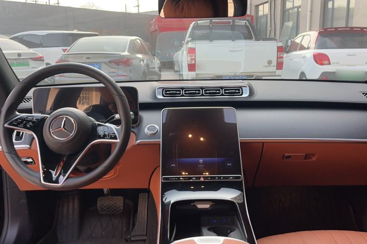 Used Mercedes-Benz S-Class 2024 S 400 L Business Model Interior 3