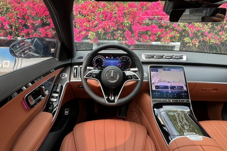 Used Mercedes-Benz S-Class 2024 Restyled S 400 L Business Version Interior 7