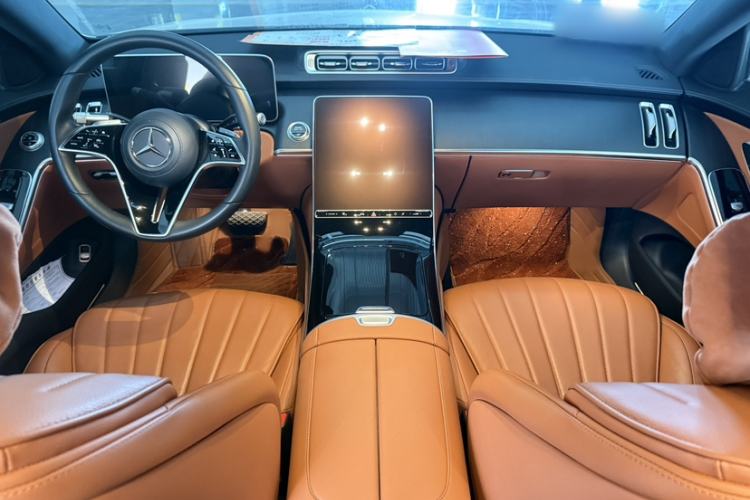 Used Mercedes-Benz S-Class 2024 S 400 L Business Model Interior 8