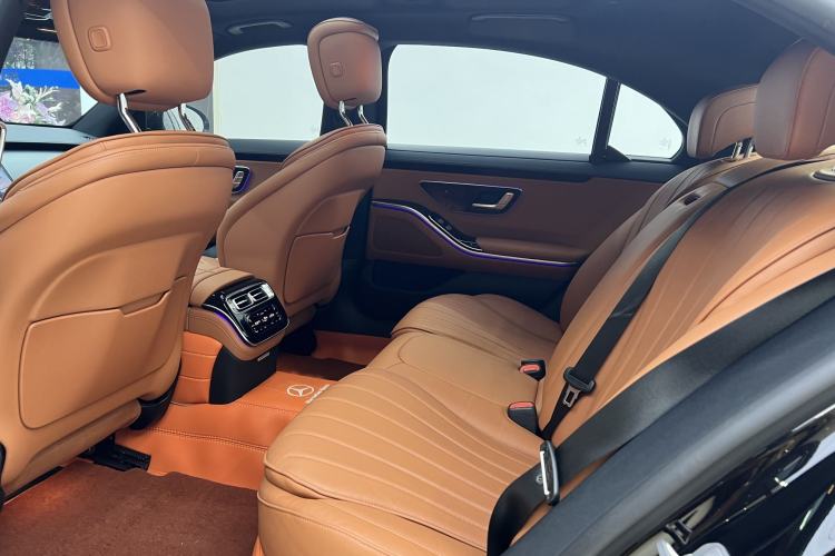 Used Mercedes-Benz S-Class 2024 S 400 L Business Model Interior 8