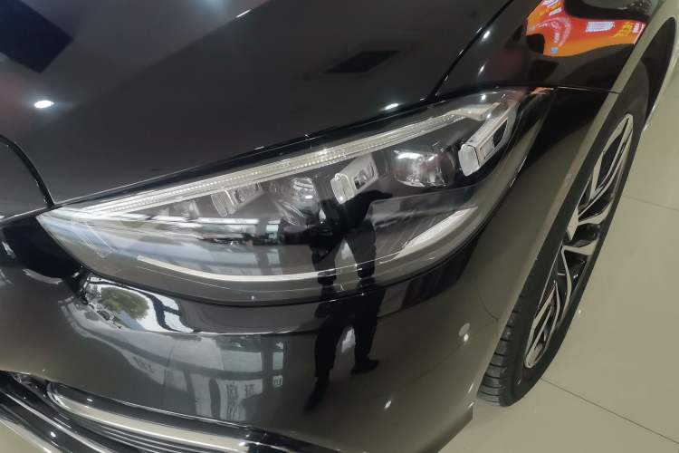 Used Mercedes-Benz S-Class 2024 S 400 L Luxury Model Left Front Headlight