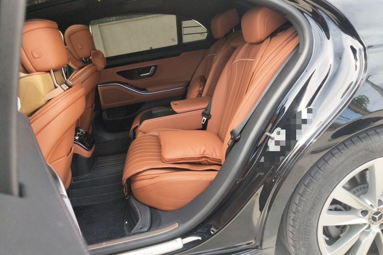 Used Mercedes-Benz S-Class 2024 Restyled S 400 L Business Version Left Rear Seat