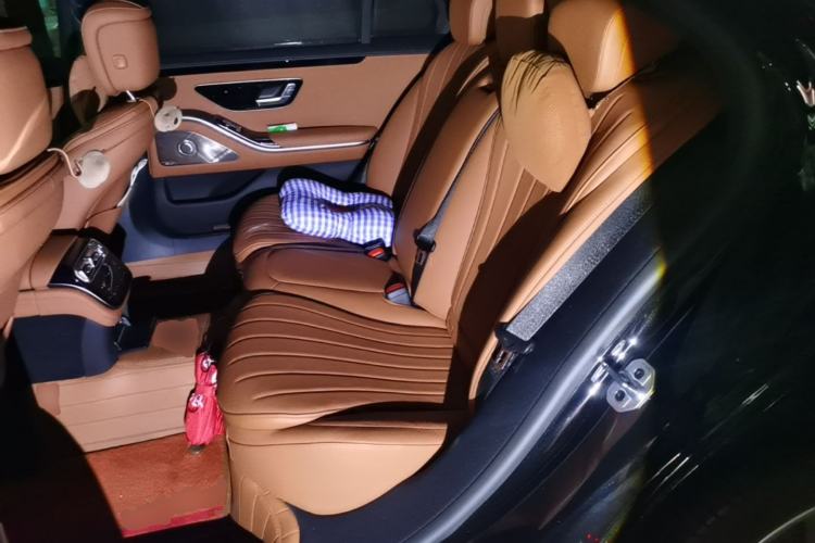 Used Mercedes-Benz S-Class 2024 Restyled S 400 L Business Version Left Rear Seat
