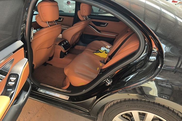 Used Mercedes-Benz S-Class 2024 S 400 L Business Model Left Rear Seat